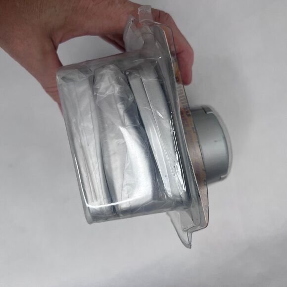 Digital Camera Universal Travel Charger w/ Extra Adapter Plates SONY CH3450 - Picture 4 of 7